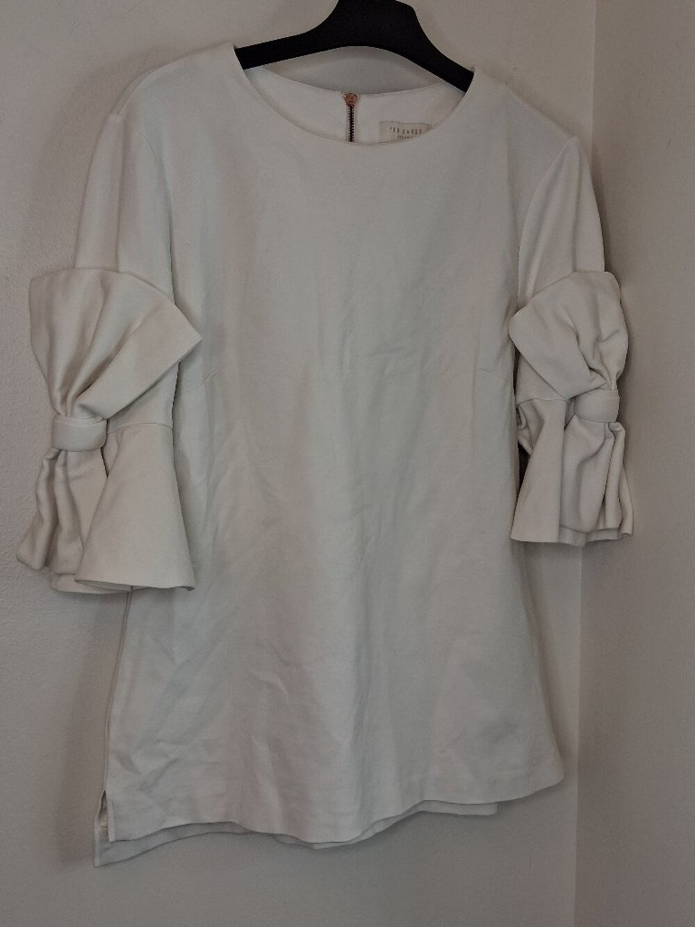 Ted Baker White Bow Sleeve Stretch Top Size M